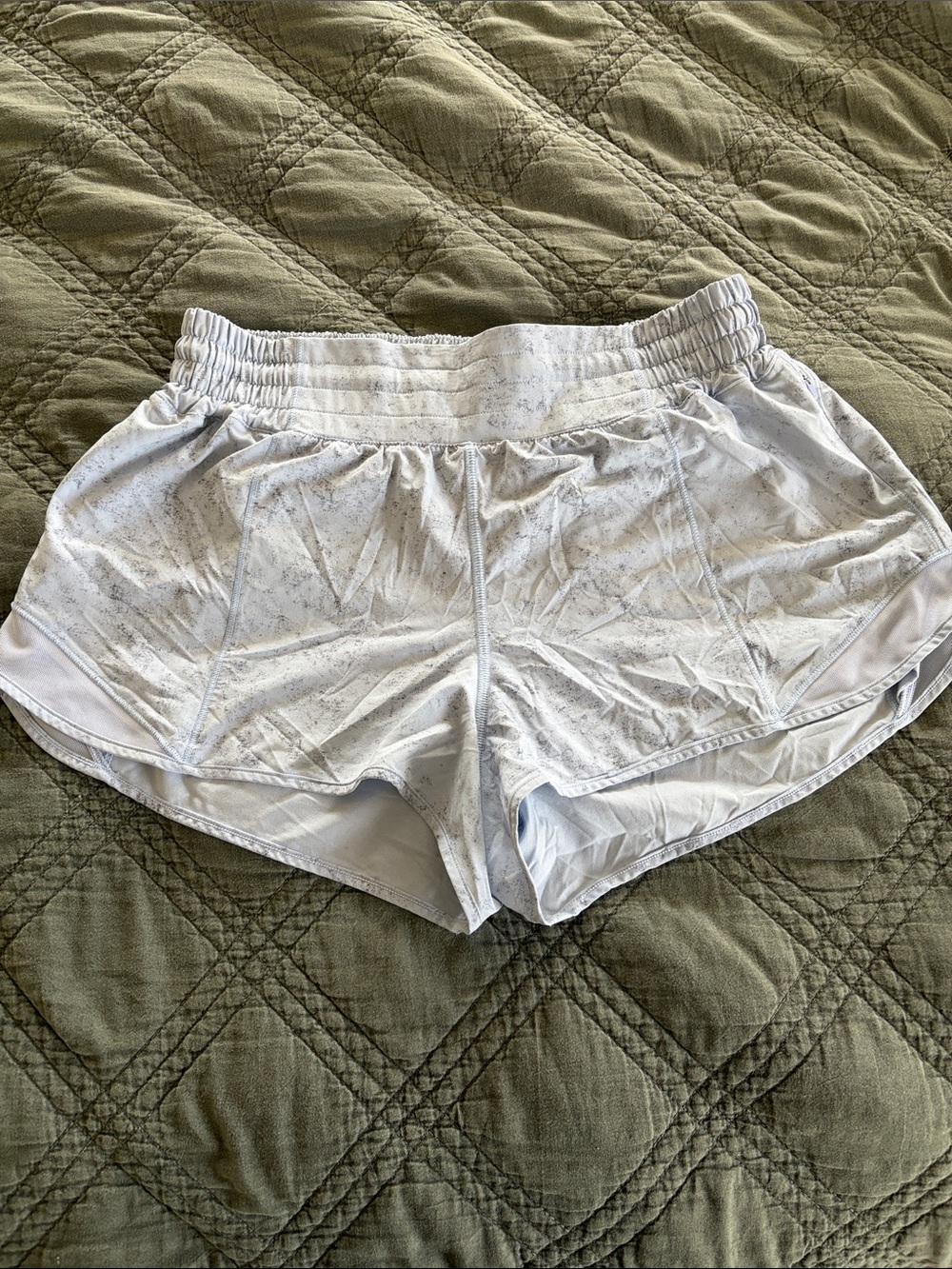 lululemon Hotty Hot Shorts high rise